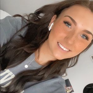 Meet your Posher, Katelynn